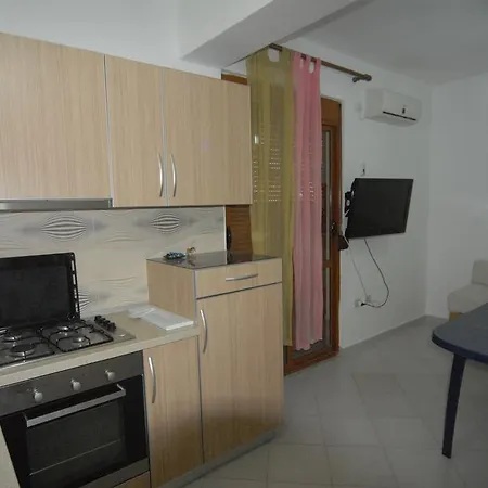 Veranda * Bashkia e Orikumit